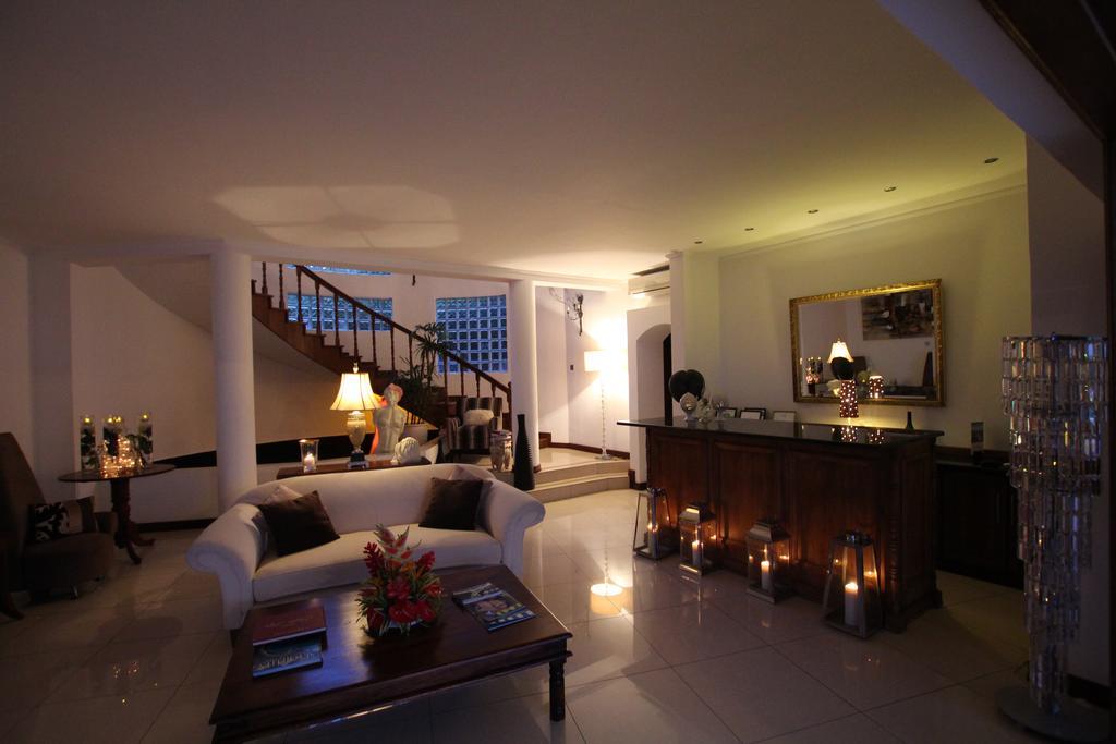 Petit Amour Villa Glacis  Eksteriør bilde
